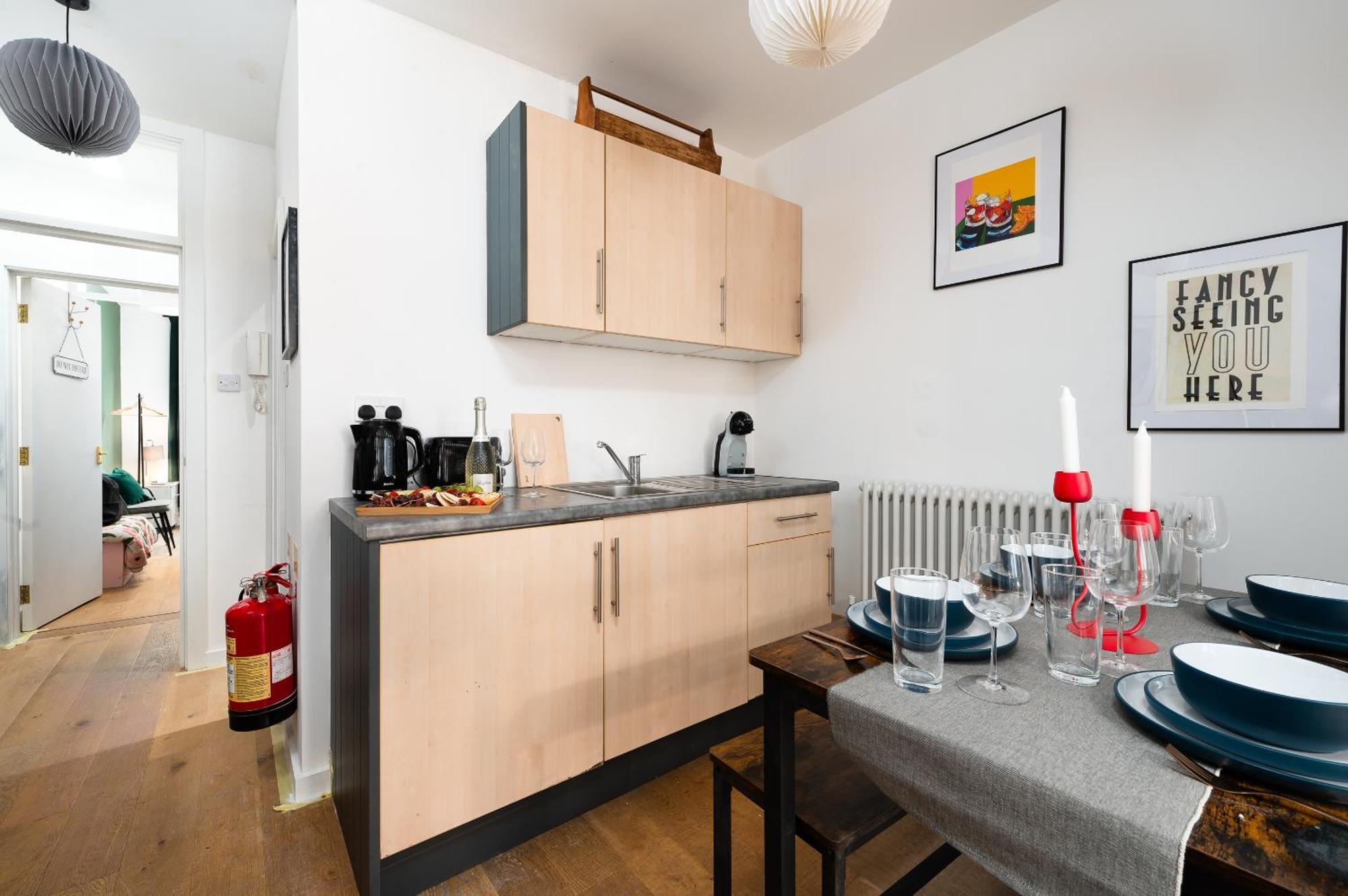 1Br Stylish Flat By Hostarahomes, Near Liverpool Street, Prime London Location, Sleeps Up To 4 Exteriör bild